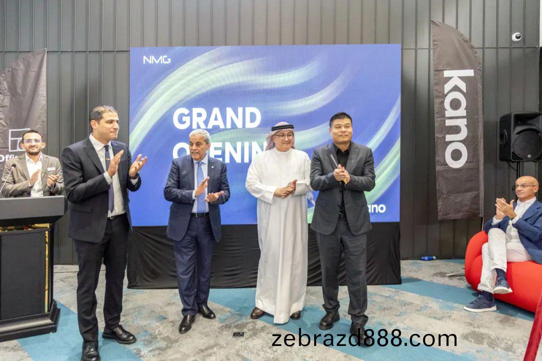 科爾(er)卡(ka)諾辦公(gong)傢具(ju)海外展廳