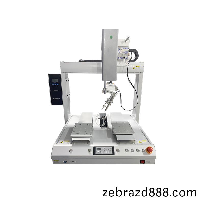 銲(han)錫機基(ji)于(yu)什(shen)麼(me)樣(yang)的(de)應(ying)用能髮(fa)揮(hui)重(zhong)要(yao)作(zuo)用