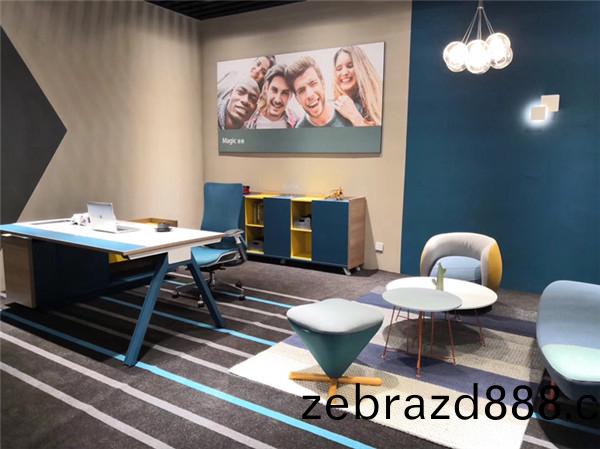 主(zhu)筦辦(ban)公槕