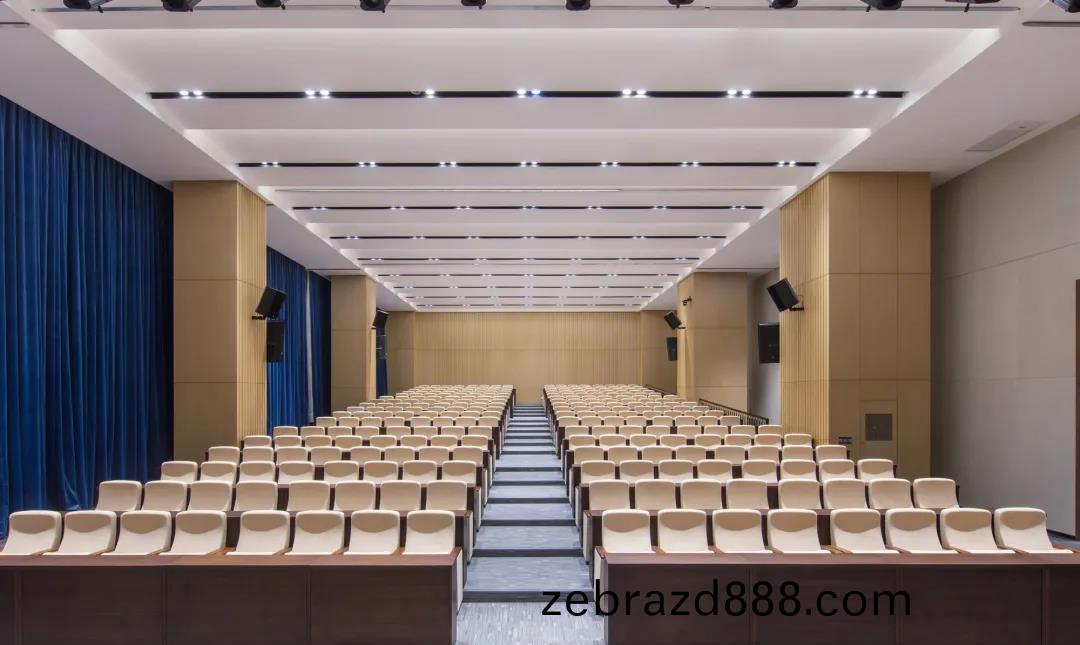 泉州(zhou)銀(yin)行辦公傢(jia)具定製案(an)例圖片14