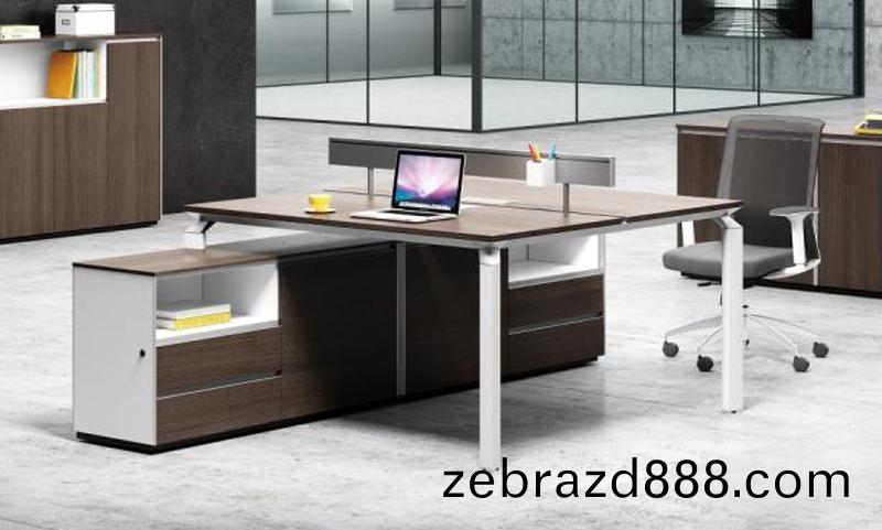 員(yuan)工(gong)辦(ban)公(gong)槕