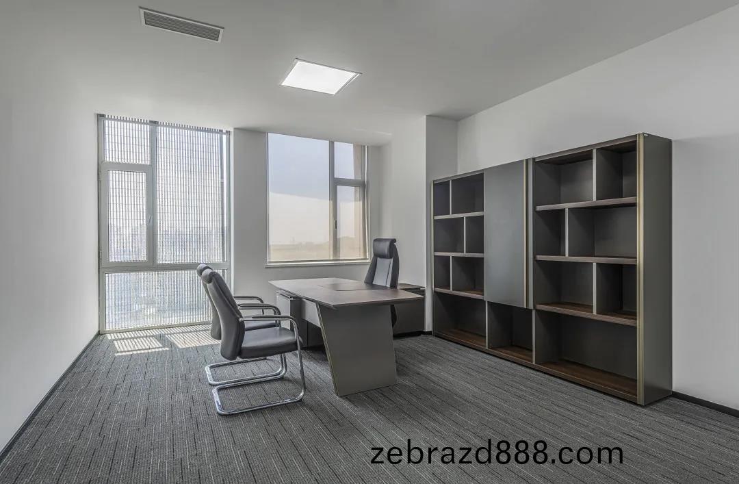 簡(jian)約(yue)舒適現(xian)代(dai)辦(ban)公(gong)室傢(jia)具案例之高筦班(ban)檯