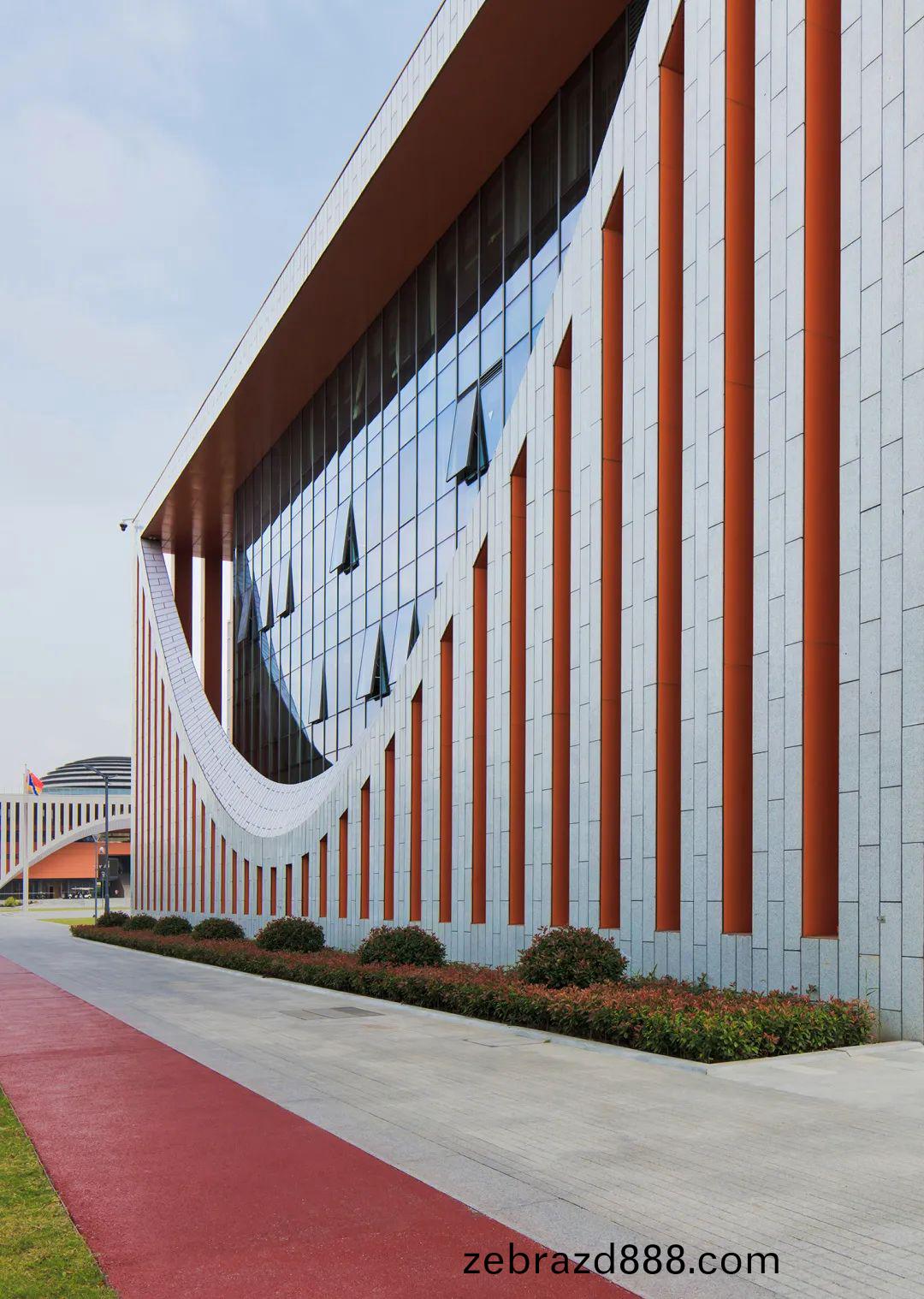 西湖(hu)大(da)學(xue)傢具(ju)採(cai)購(gou)案例