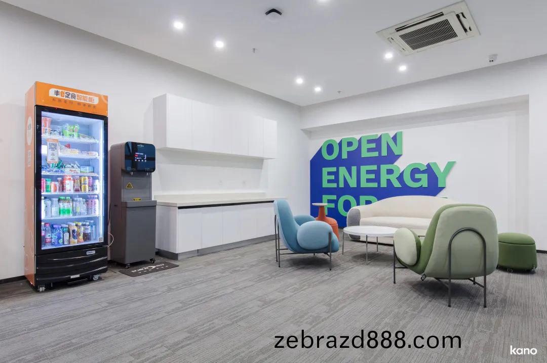 禾(he)邁股(gu)份辦(ban)公(gong)傢具工(gong)程(cheng)案例(li)之休(xiu)閑(xian)洽談(tan)區