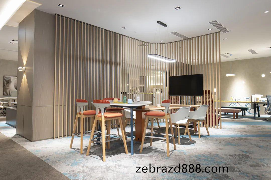 科爾(er)卡諾(nuo)展(zhan)廳實(shi)拍(pai)圖(tu)片