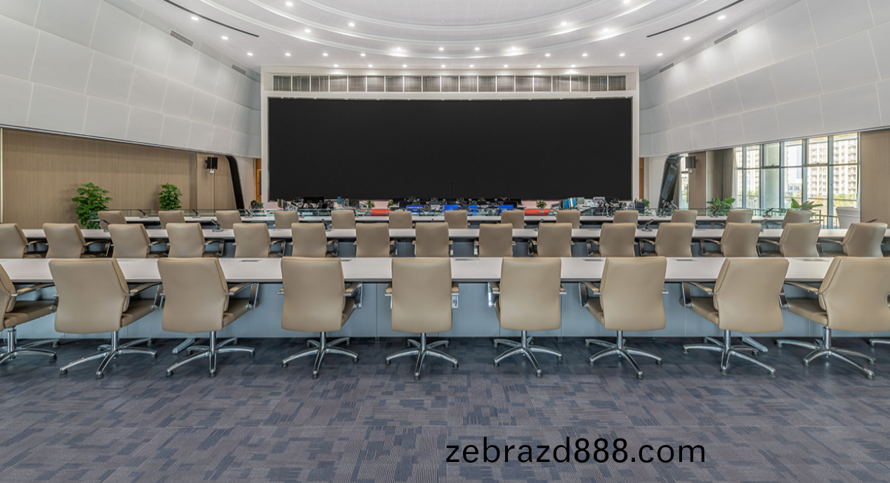 指(zhi)揮(hui)中心傢具