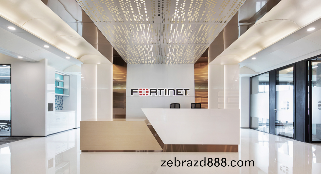 互(hu)聯網公司辦(ban)公(gong)傢具(ju)配套解決(jue)方(fang)案(an)之(zhi)前(qian)檯