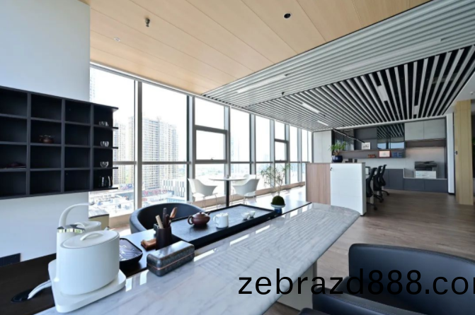 南京辦(ban)公傢(jia)具工程(cheng)案(an)例(li)之(zhi)總(zong)裁(cai)茶(cha)檯(tai)