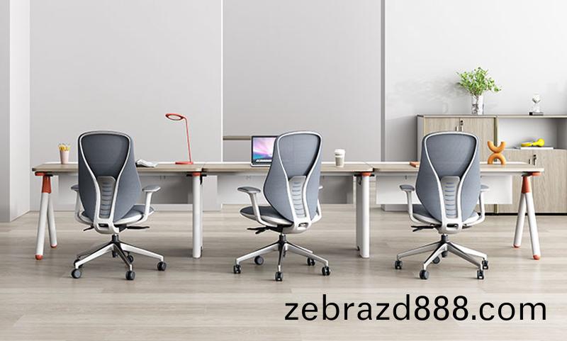 電(dian)商公辦公室傢(jia)具配套(tao)