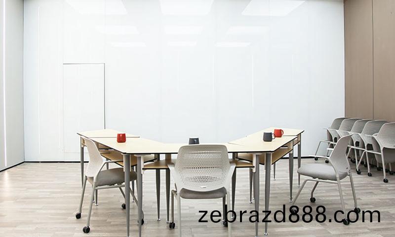 學校傢(jia)具(ju)之(zhi)會(hui)議槕(zhuo)椅