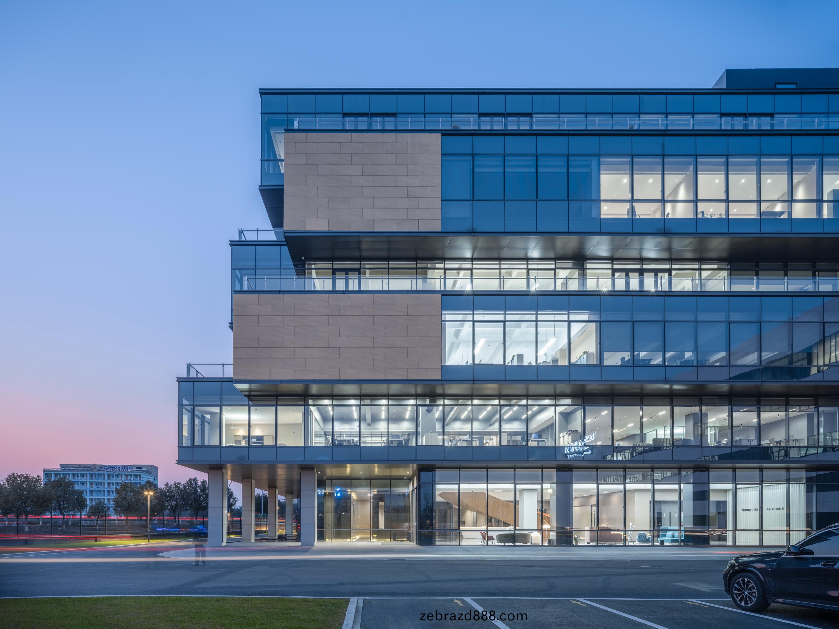 科爾(er)卡(ka)諾(nuo)總(zong)部辦公(gong)樓(lou)