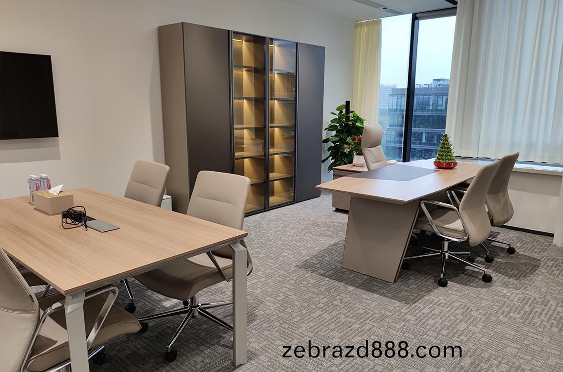 大(da)型(xing)集(ji)糰(tuan)公司辦公(gong)傢(jia)具採(cai)購(gou)案例之(zhi)高(gao)筦辦公室(shi)傢具(ju)